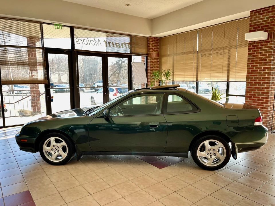 2000 Honda Prelude 5th Gen - Image 8 of 31