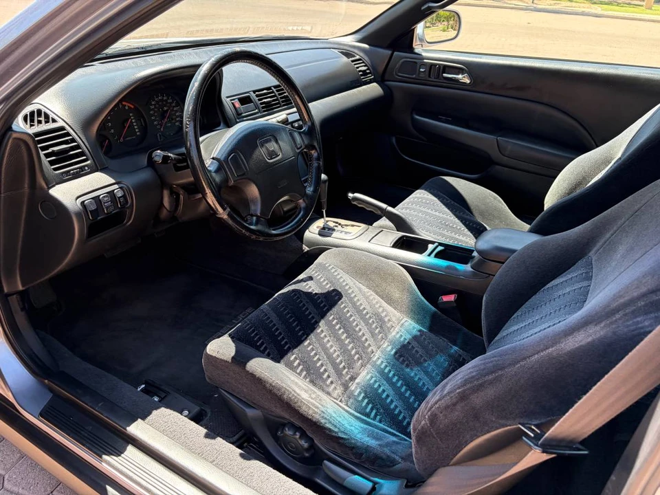 2000 Honda Prelude 5th Gen - Image 3 of 8