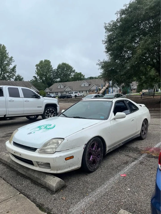 2000 Honda Prelude 5th Gen - Image 2 of 7