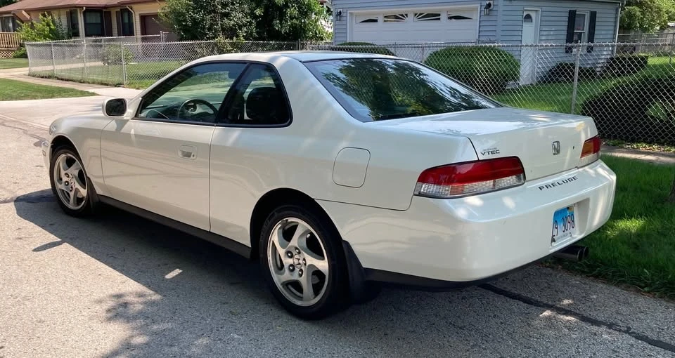 2000 Honda Prelude 5th Gen - Image 5 of 11