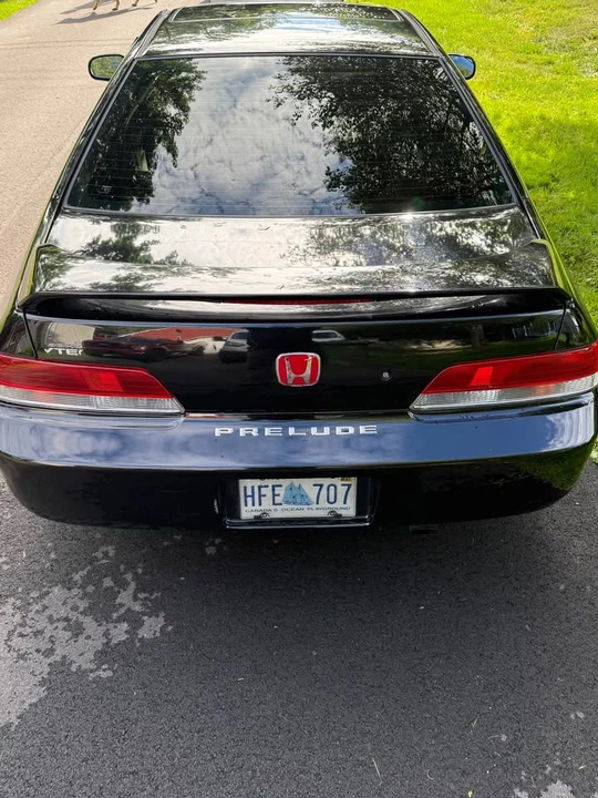 2000 Honda Prelude 5th Gen - Image 8 of 18