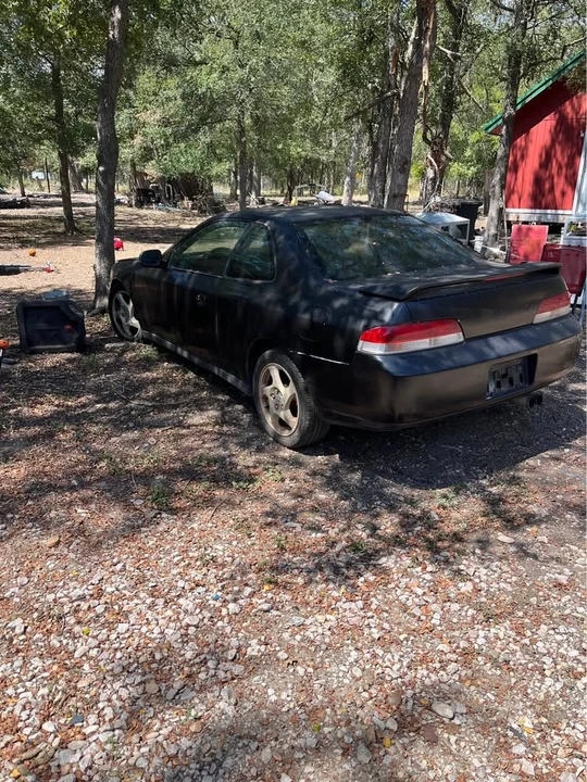 2000 Honda Prelude 5th Gen - Image 2 of 4