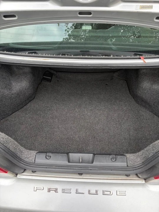 2000 Honda Prelude 5th Gen - Image 7 of 9