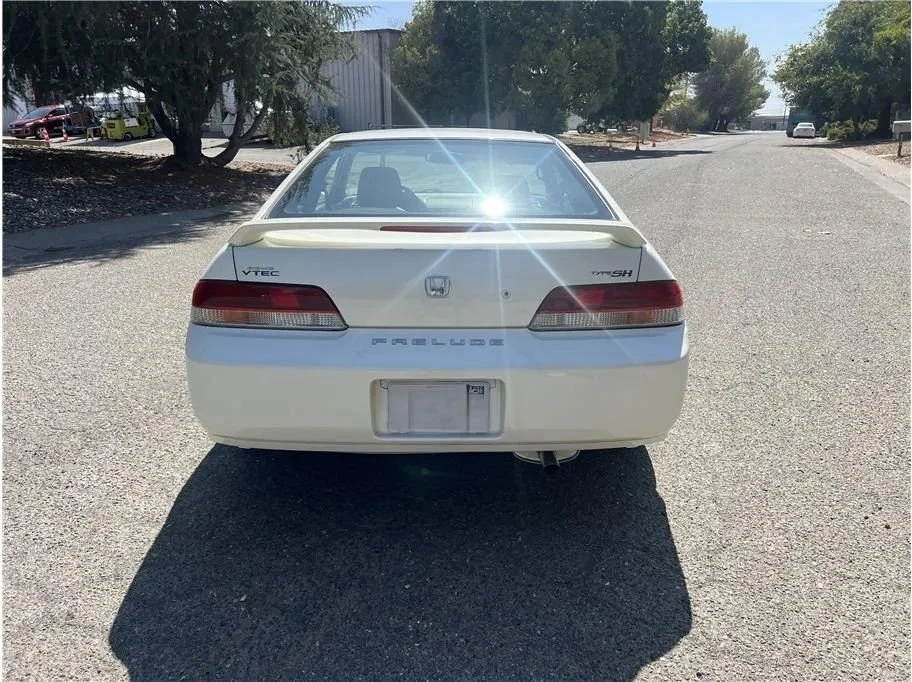 2000 Honda Prelude 5th Gen - Image 5 of 20