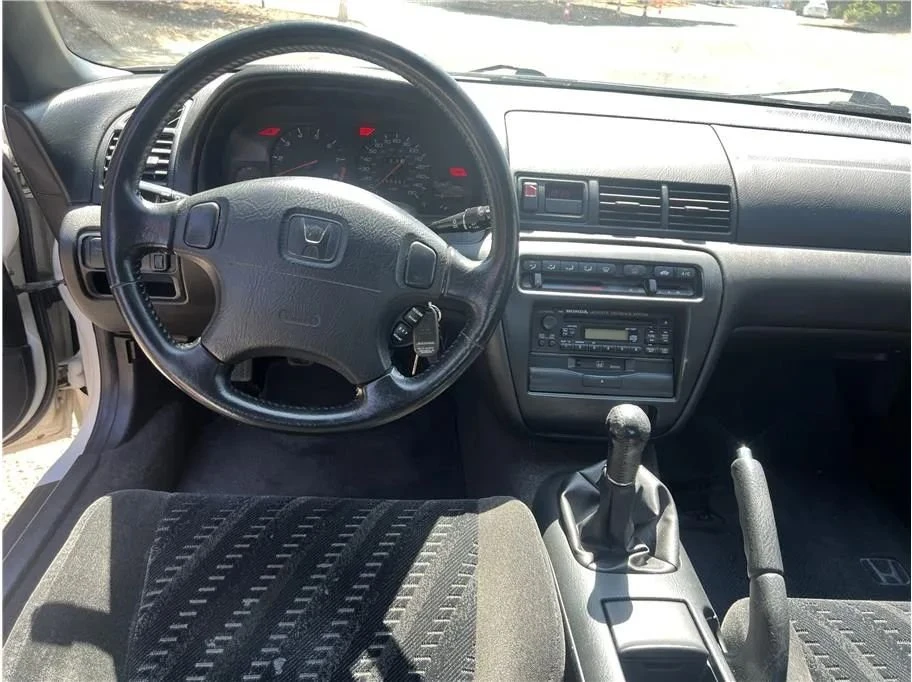 2000 Honda Prelude 5th Gen - Image 17 of 20