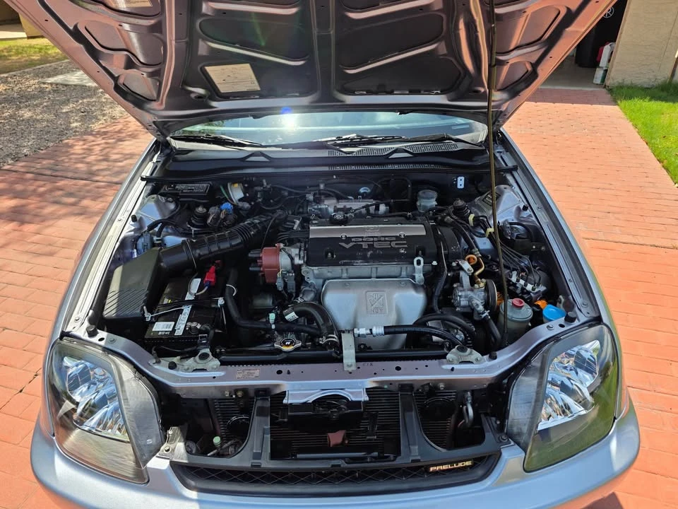 2000 Honda Prelude 5th Gen - Image 11 of 14