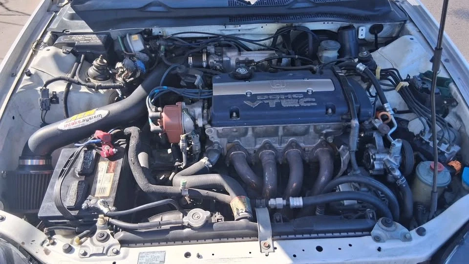 2000 Honda Prelude 5th Gen - Image 7 of 9