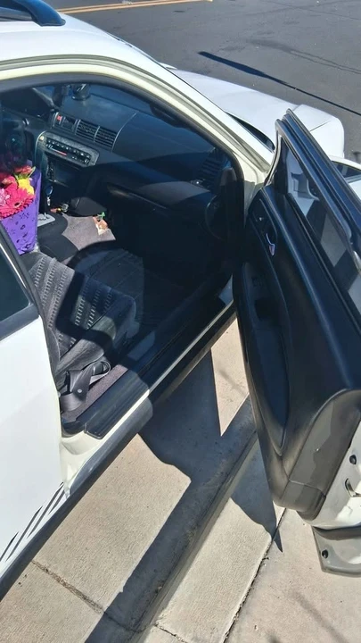 2000 Honda Prelude 5th Gen - Image 6 of 9