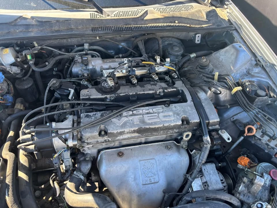2000 Honda Prelude 5th Gen - Image 7 of 7