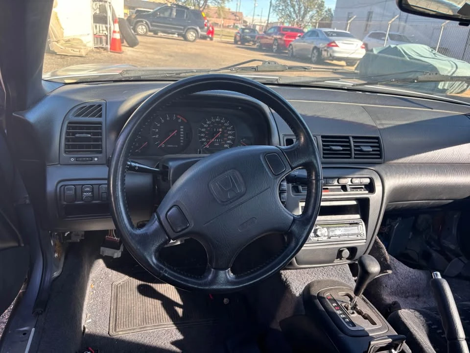 2000 Honda Prelude 5th Gen - Image 4 of 7