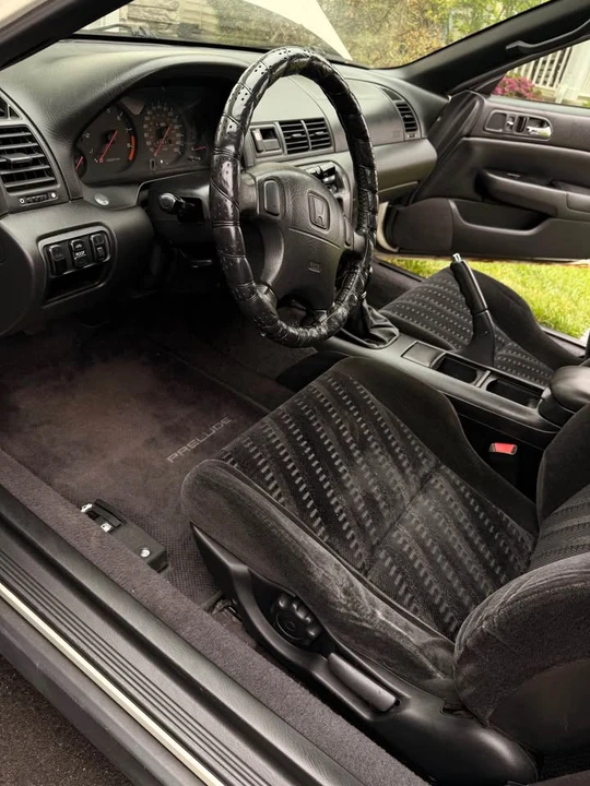 2000 Honda Prelude 5th Gen - Image 10 of 10