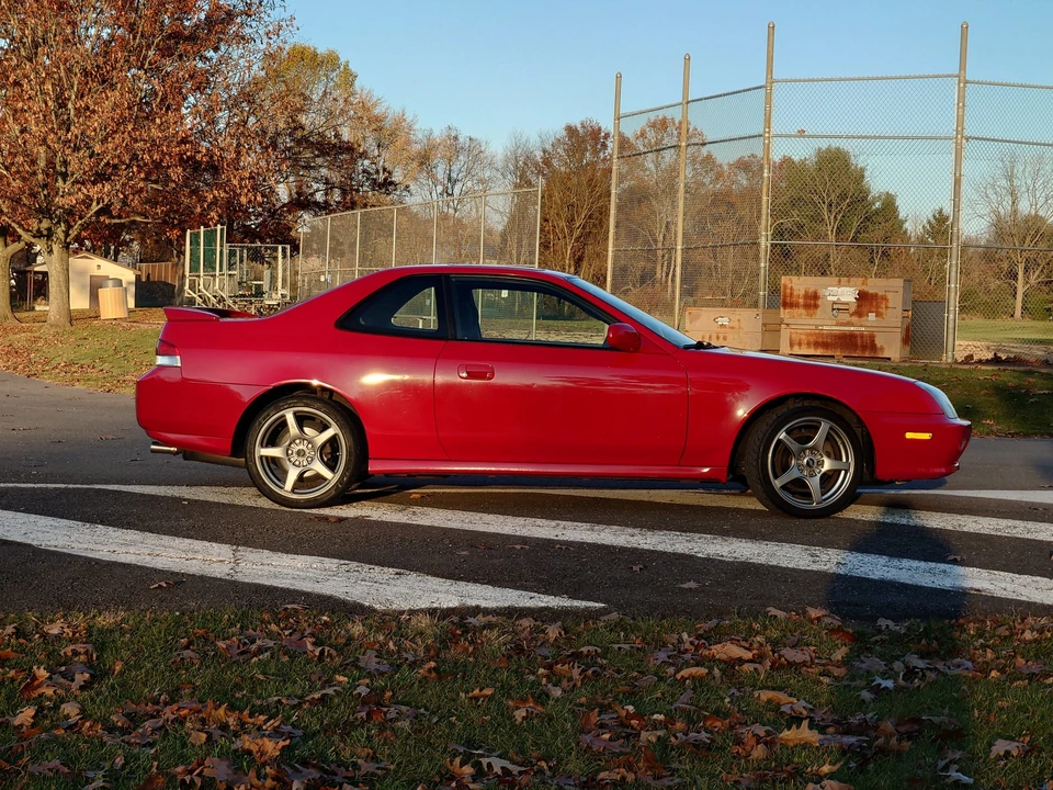 2000 Honda Prelude 5th Gen - Image 9 of 31