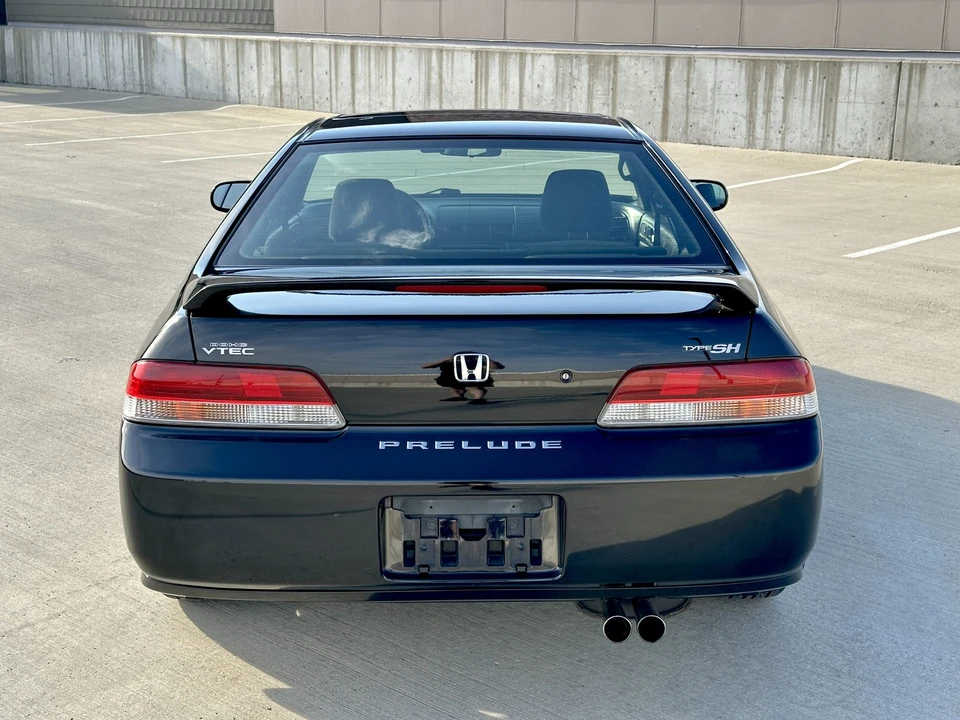 2000 Honda Prelude 5th Gen - Image 11 of 31