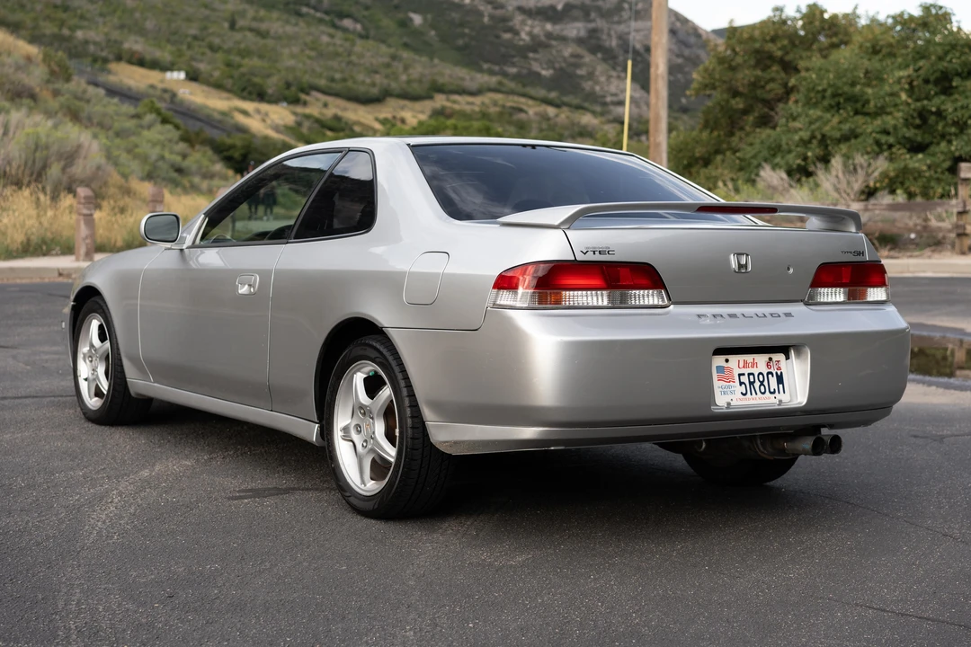 2000 Honda Prelude 5th Gen - Image 7 of 31