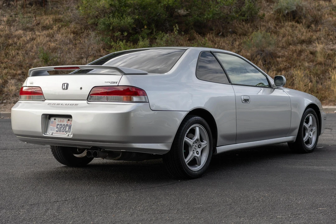 2000 Honda Prelude 5th Gen - Image 4 of 31