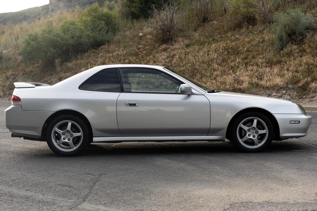 2000 Honda Prelude 5th Gen - Image 3 of 31