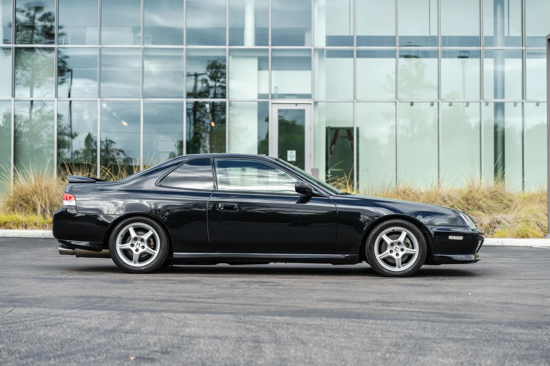 2000 Honda Prelude 5th Gen - Image 12 of 31