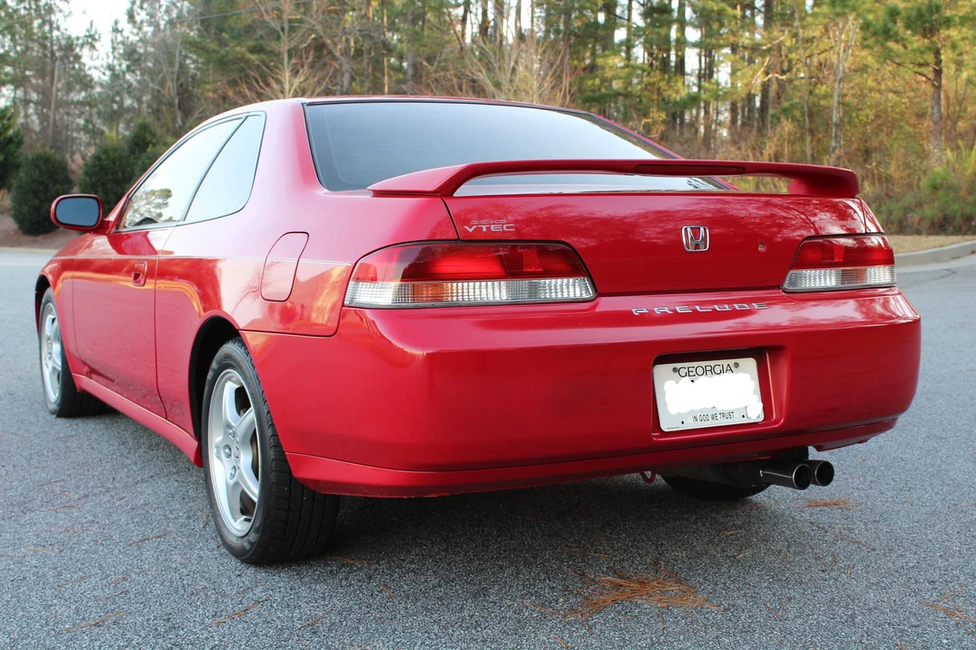 2000 Honda Prelude 5th Gen - Image 8 of 11