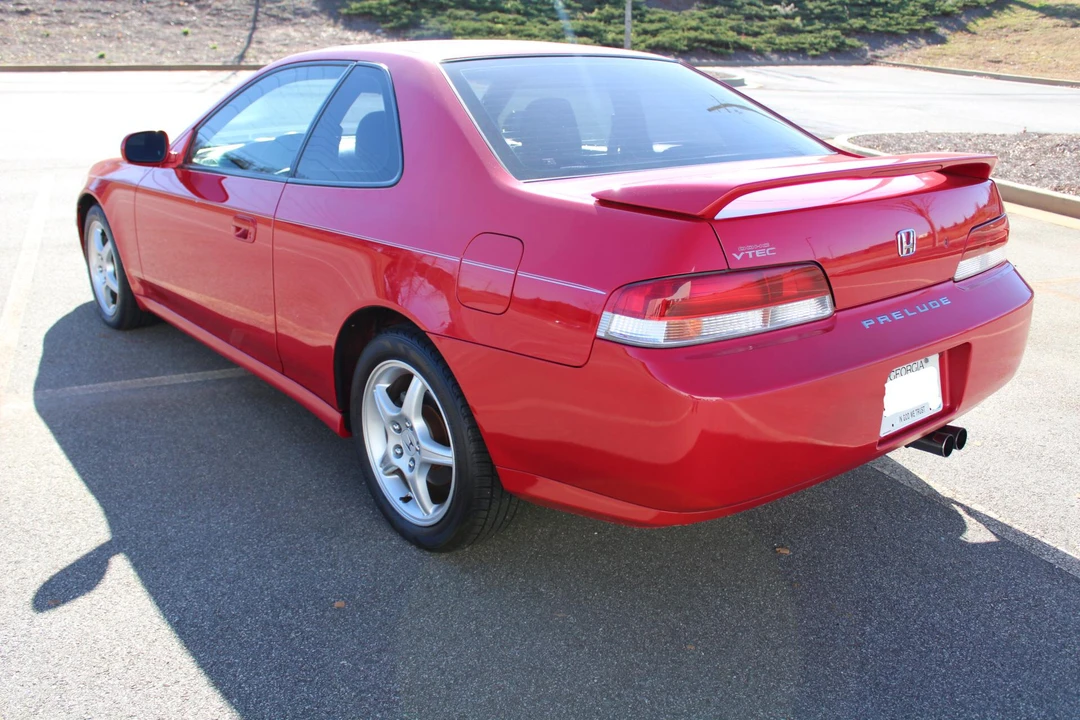 2000 Honda Prelude 5th Gen - Image 6 of 11