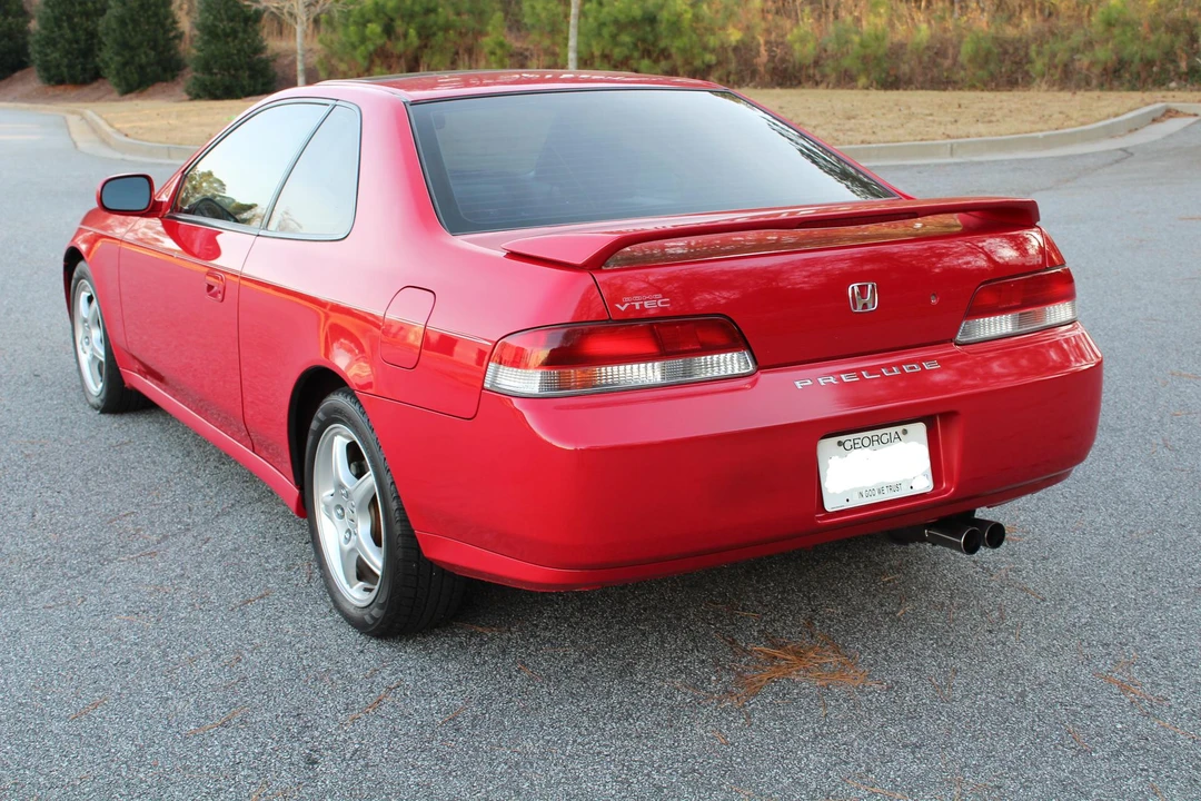 2000 Honda Prelude 5th Gen - Image 7 of 11