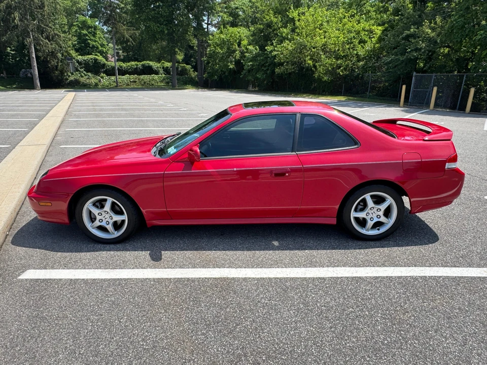 2000 Honda Prelude 5th Gen - Image 9 of 31