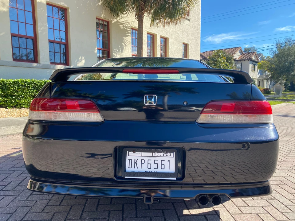 2000 Honda Prelude 5th Gen - Image 18 of 31