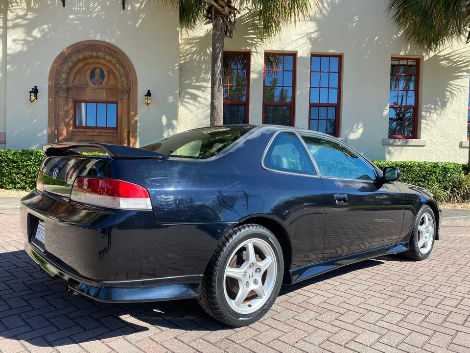 2000 Honda Prelude 5th Gen - Image 21 of 31