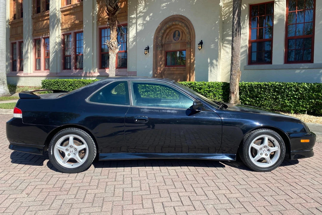 2000 Honda Prelude 5th Gen - Image 3 of 31