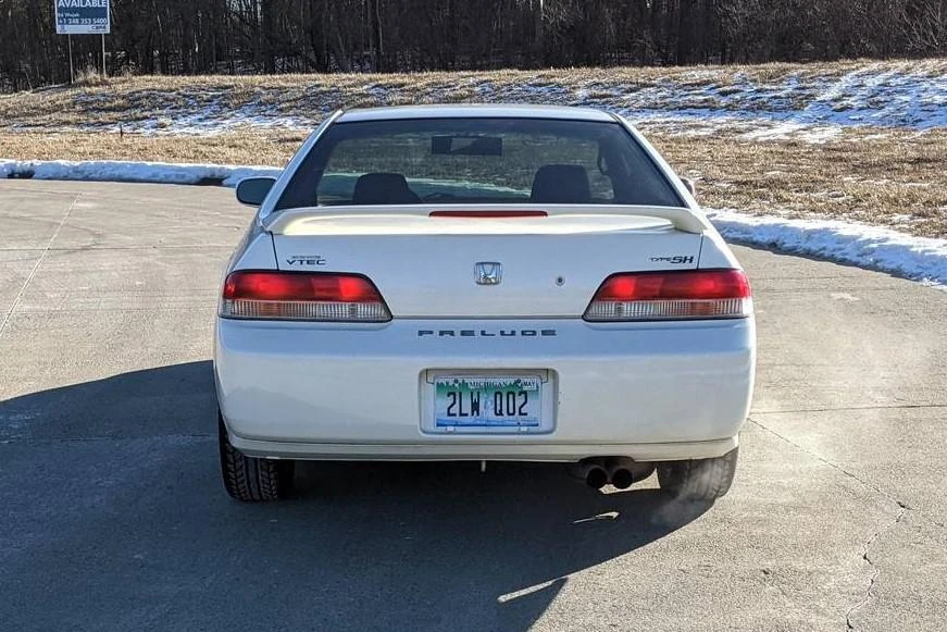 2000 Honda Prelude 5th Gen - Image 5 of 31