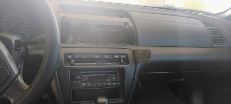 2000 Honda Prelude 5th Gen - Image 3 of 14
