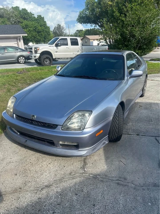 2000 Honda Prelude 5th Gen - Image 2 of 3