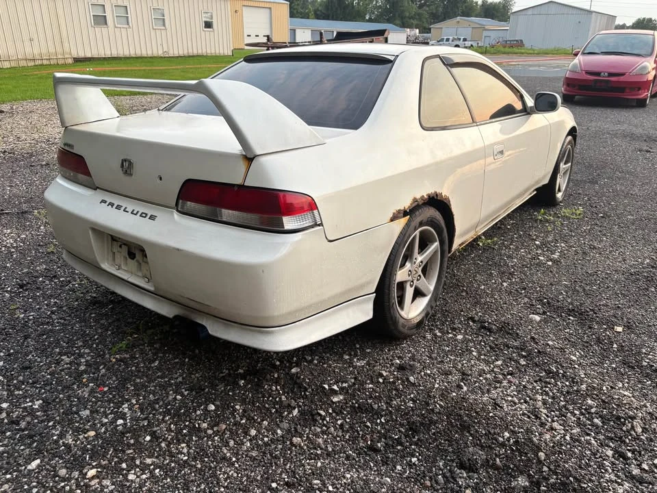 2000 Honda Prelude 5th Gen - Image 7 of 10