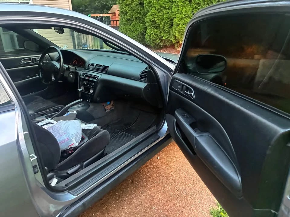 2000 Honda Prelude 5th Gen - Image 11 of 16