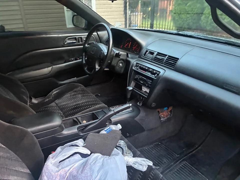 2000 Honda Prelude 5th Gen - Image 10 of 16