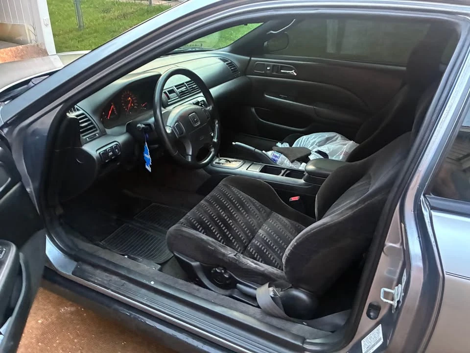 2000 Honda Prelude 5th Gen - Image 13 of 16