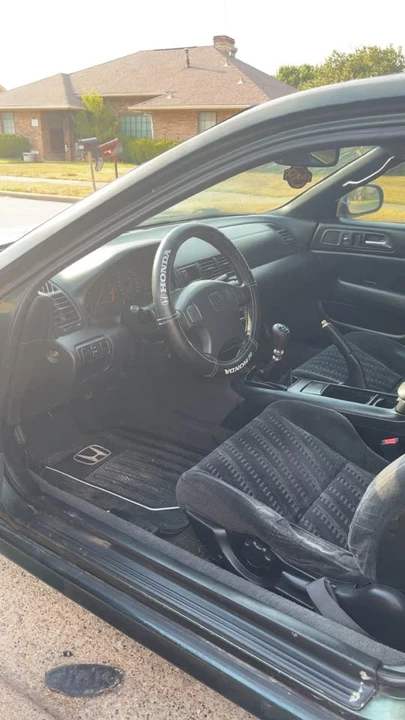 2000 Honda Prelude 5th Gen - Image 9 of 9