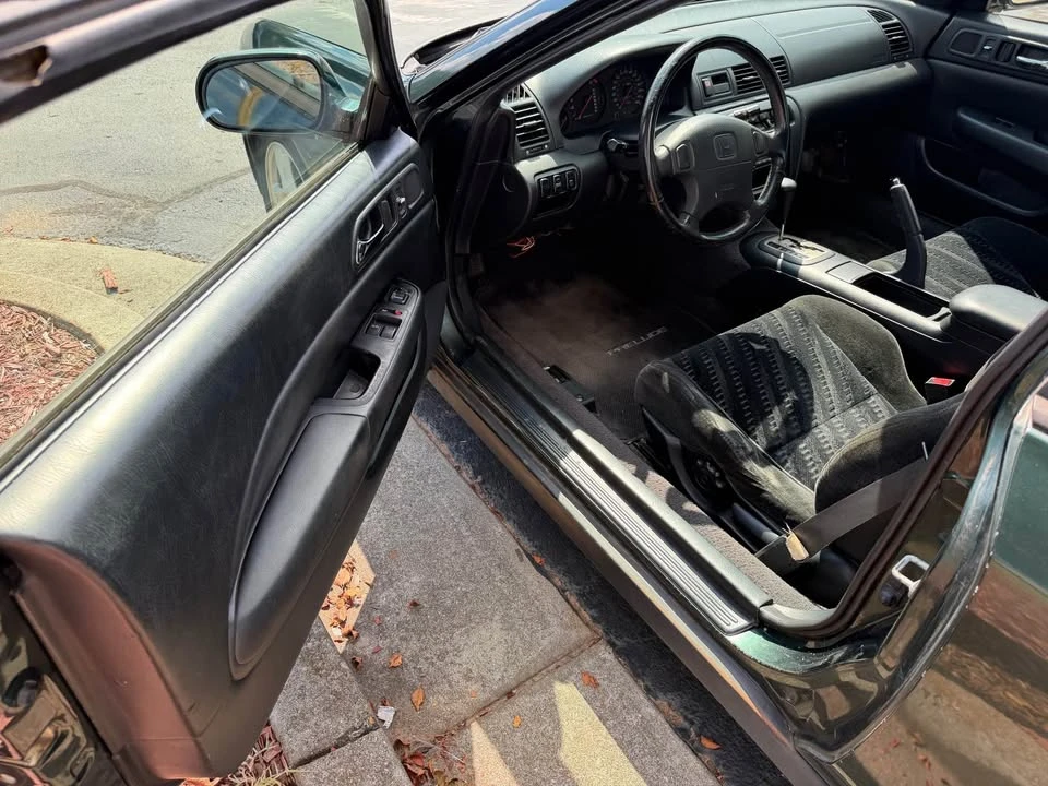 2000 Honda Prelude 5th Gen - Image 12 of 20
