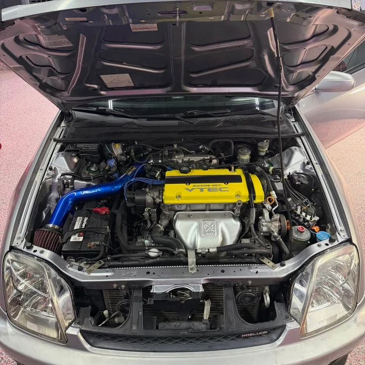 2000 Honda Prelude 5th Gen - Image 2 of 5