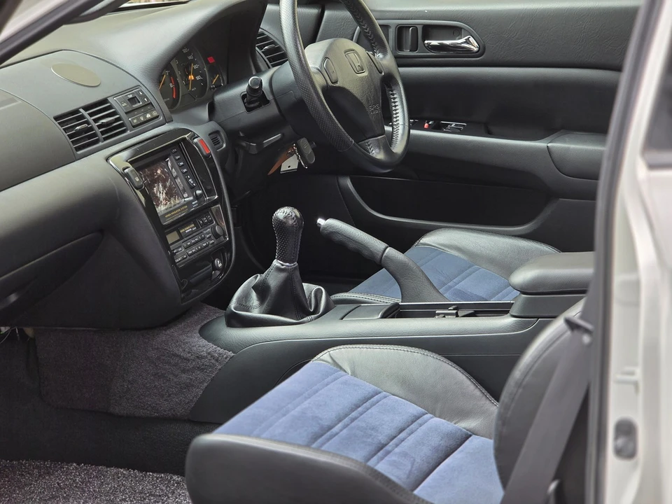 2000 Honda Prelude 5th Gen - Image 7 of 21