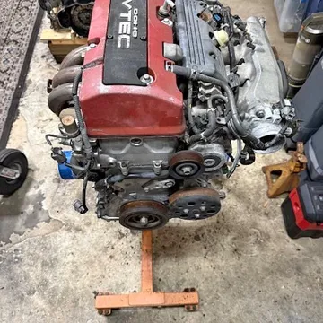 2000 Honda S2000 AP1 Engine with Harness, ECU and Cluster