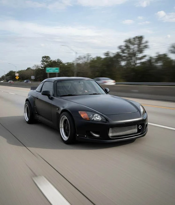 2000 Honda AP1 S2000 - Image 2 of 17