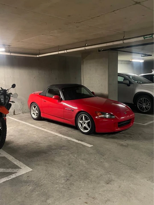 2000 Honda AP1 S2000 - Image 2 of 8