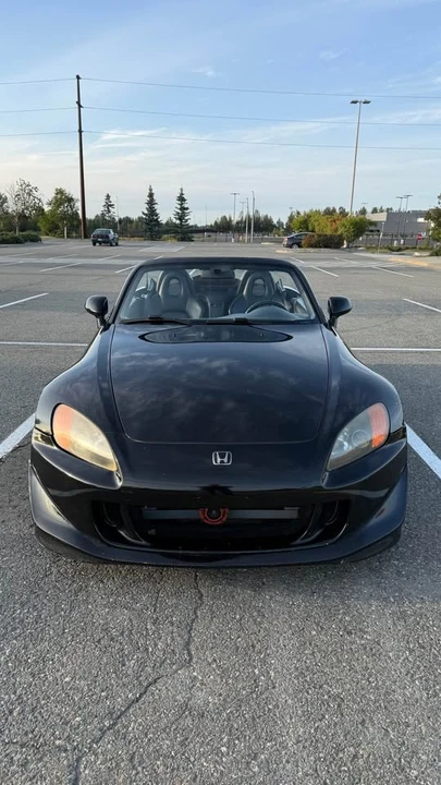 2000 Honda AP1 S2000 - Image 2 of 10