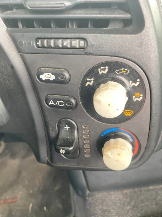 2000 Honda AP1 S2000 - Image 7 of 11