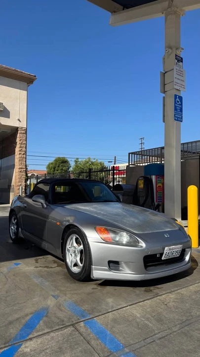 2000 Honda AP1 S2000 - Image 2 of 19
