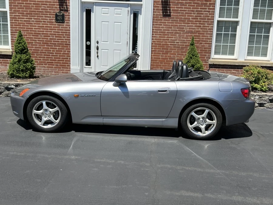 2000 Honda AP1 S2000 - Image 2 of 10