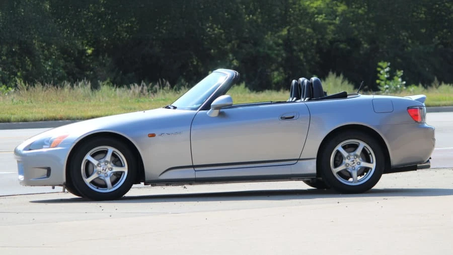 2000 Honda AP1 S2000 - Image 2 of 8