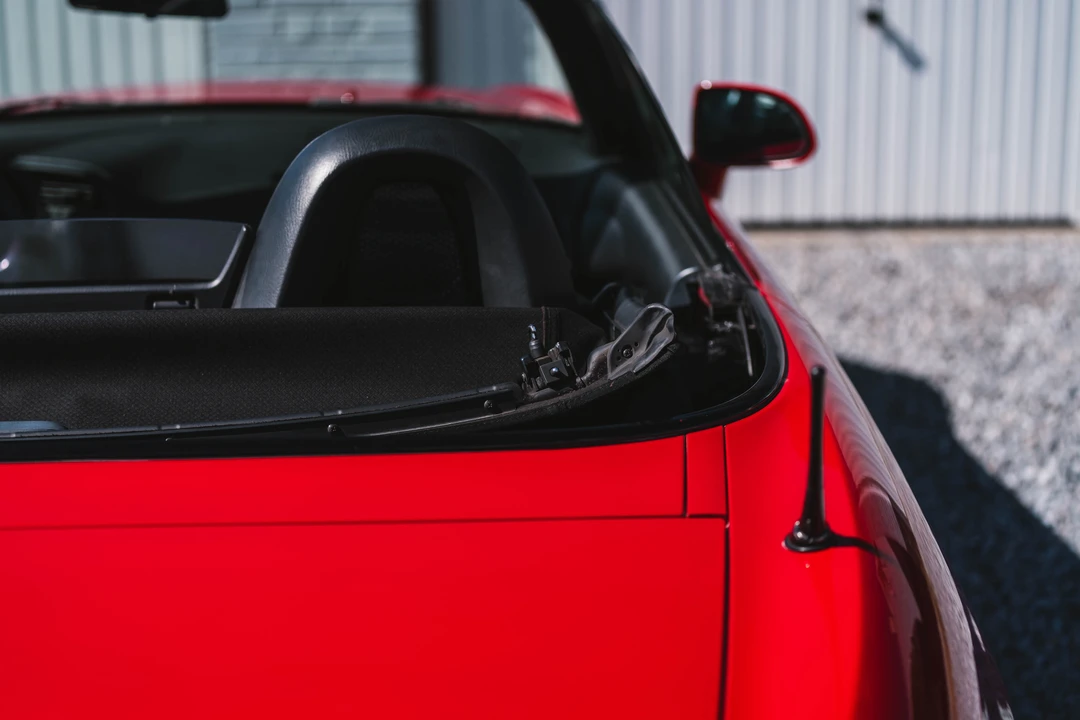 2000 Honda AP1 S2000 - Image 16 of 31