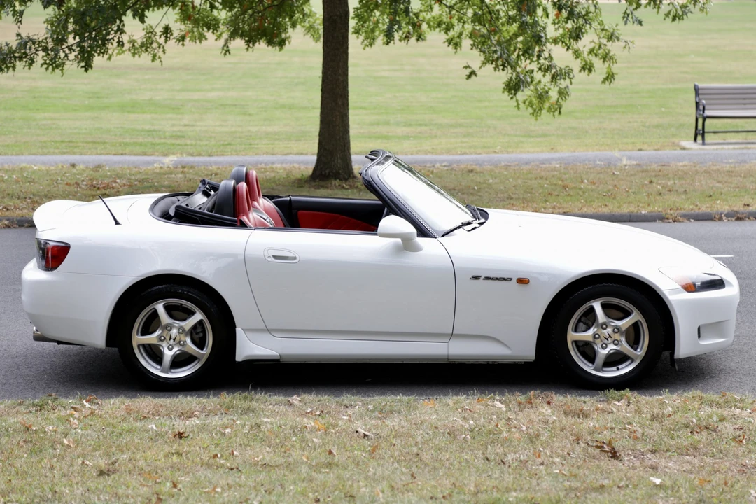 2000 Honda AP1 S2000 - Image 2 of 31