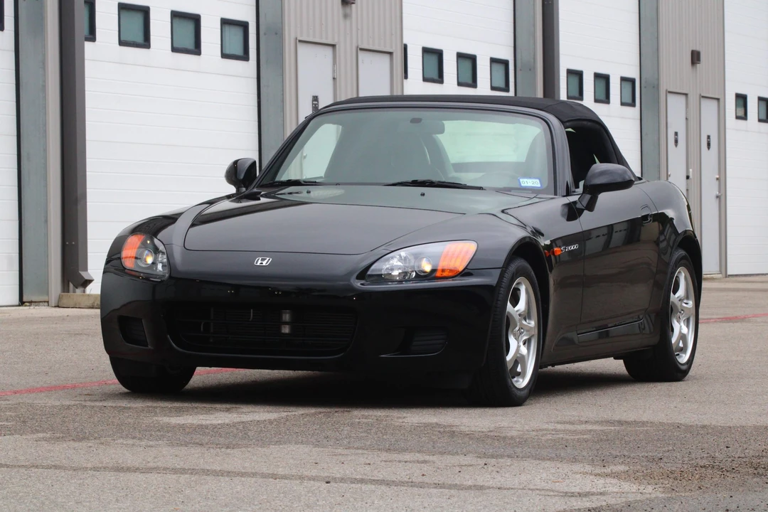 2000 Honda AP1 S2000 - Image 2 of 31